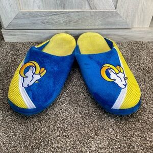 FOCO NFL MEN'S NFL LOS ANGELES RAMS 2022 BIG LOGO COLOR EDGE SLIPPERS Med